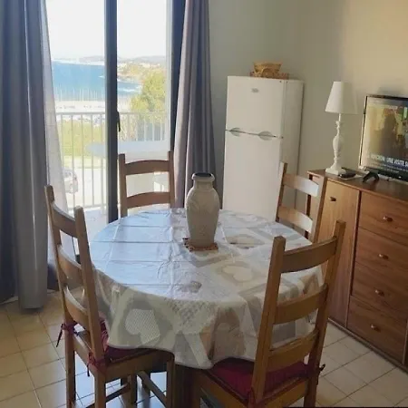 Grand Large * سيكس-فور-لو-بلاج